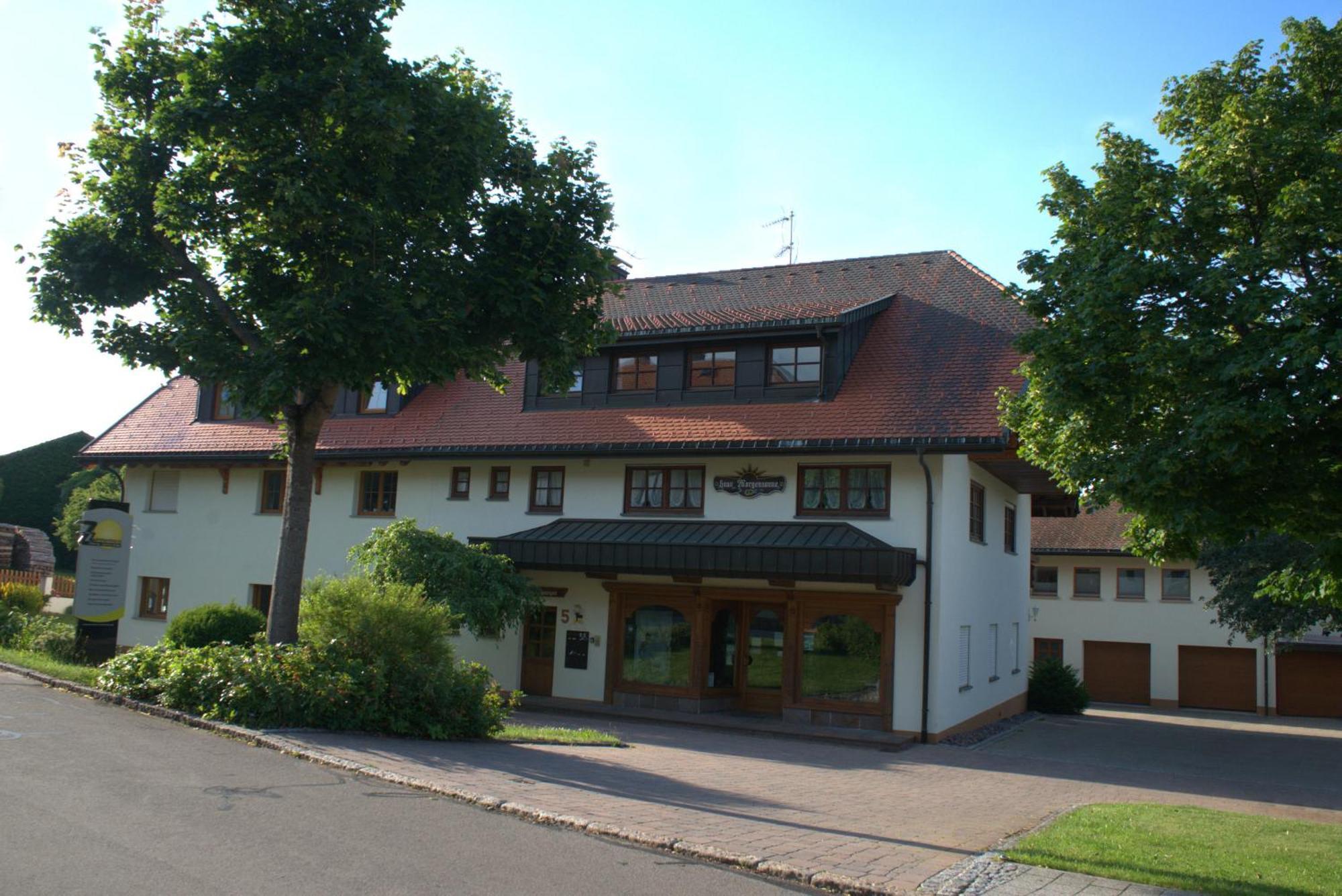Haus Morgensonne Apartment Höchenschwand Exterior foto